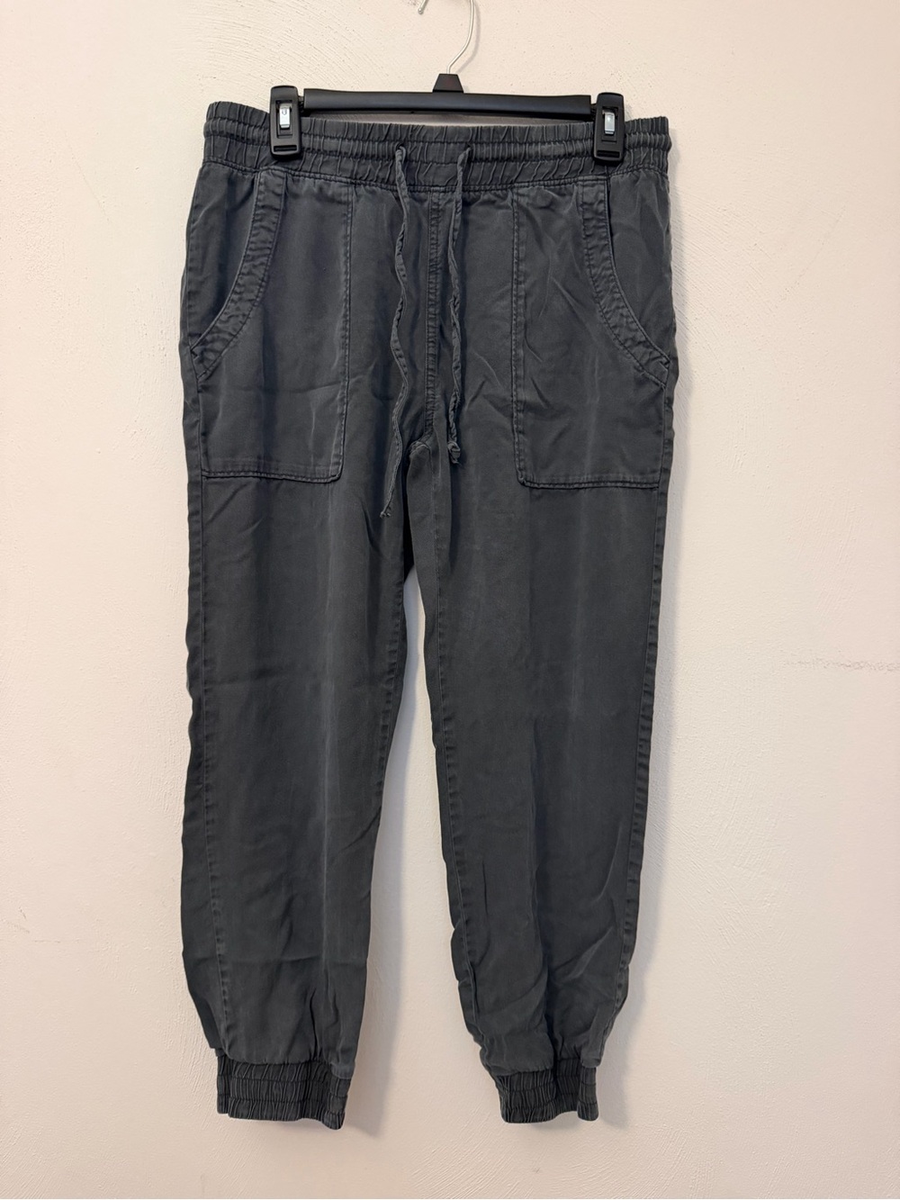 123 - GAP Women's Charcoal Gray Drawstring Joggers
